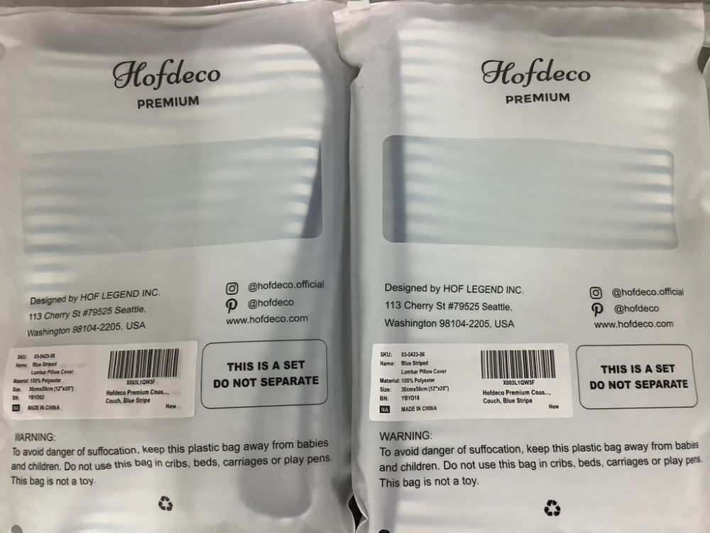 Lot of (4) Hofdeco Premium Coastal Hampton Style Lumbar Pillow Covers, 12" x 20", Blue Stripe & Pillows - Image 3 - Lot 697