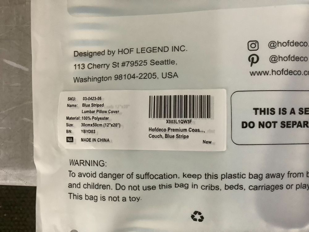 Lot of (4) Hofdeco Premium Coastal Hampton Style Lumbar Pillow Covers, 12" x 20", Blue Stripe & Pillows - Image 5 - Lot 697