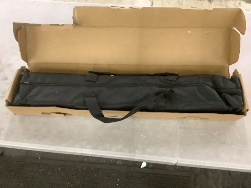 Emart Adjustable Backdrop Stand - Image 4 - Lot 700