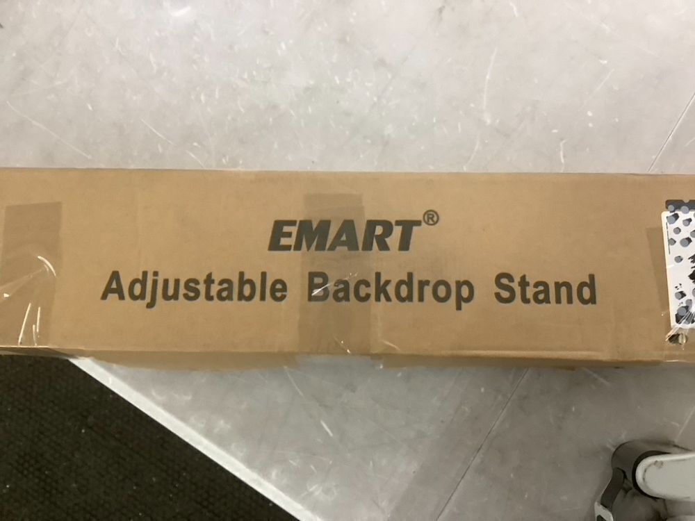 Emart Adjustable Backdrop Stand - Image 5 - Lot 700