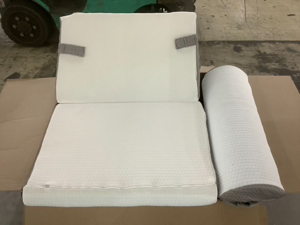 Bed Wedge Pillow Set - Image 1 - Lot 781