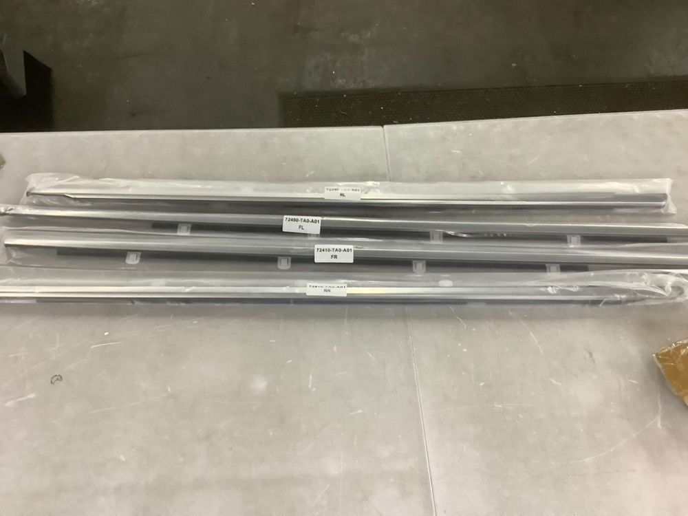 4Pcs Weatherstrip Window Moulding Trim Seal Belt Compatible with 2008-2012 Honda Accord - Image 2 - Lot 789