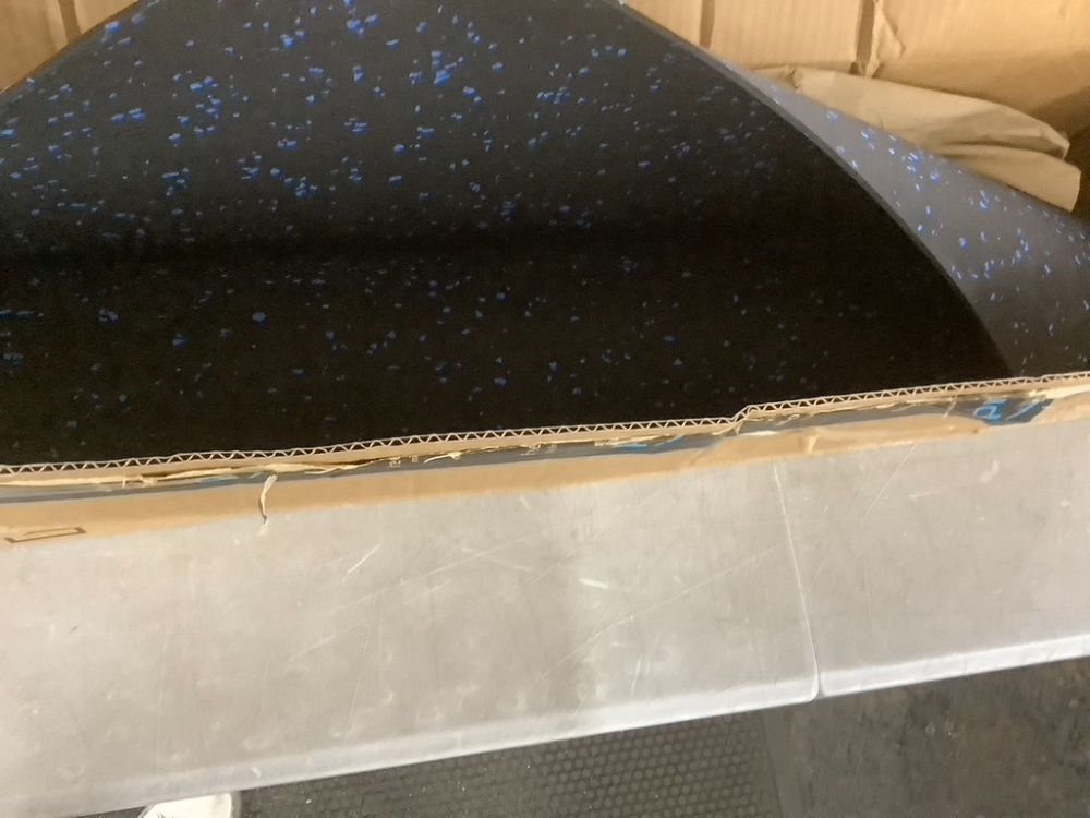 High-Density Rubber Washer Dryer Anti-Vibration Mat, 23.6 x 23.5 Inch - Image 4 - Lot 790