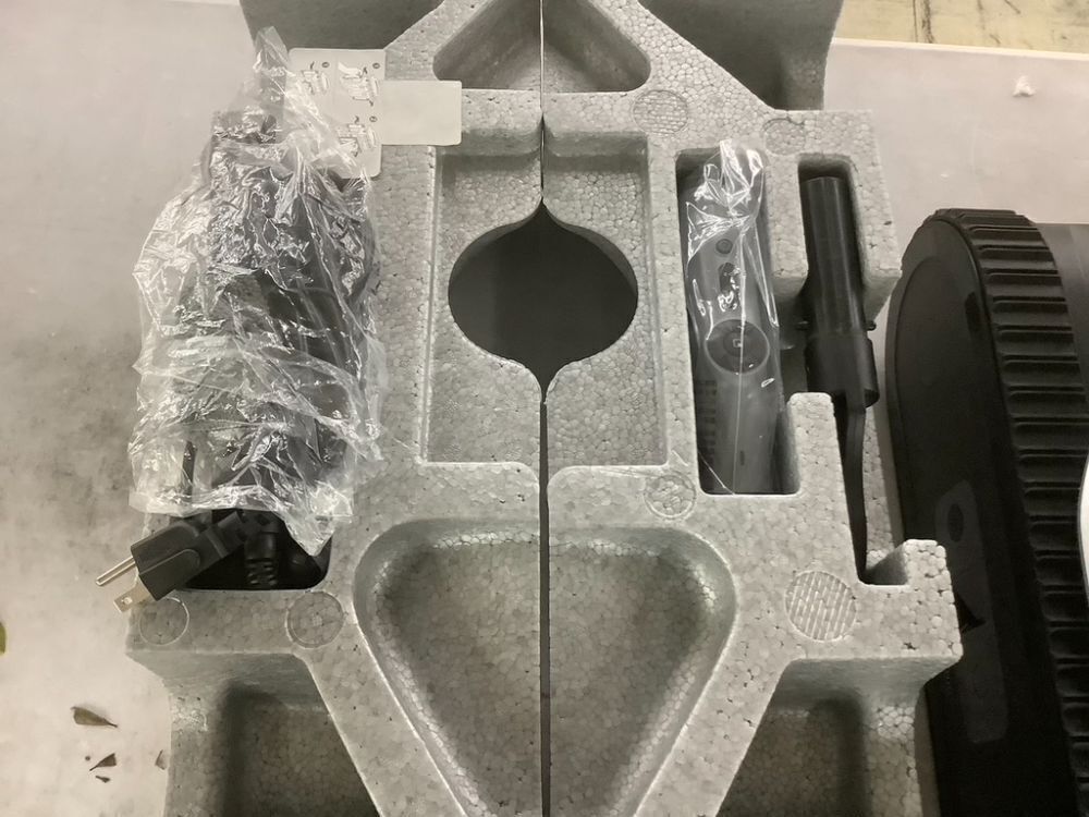 DREAME Z1 Pro Cordless Robotic Pool Cleaner - Image 6 - Lot 311