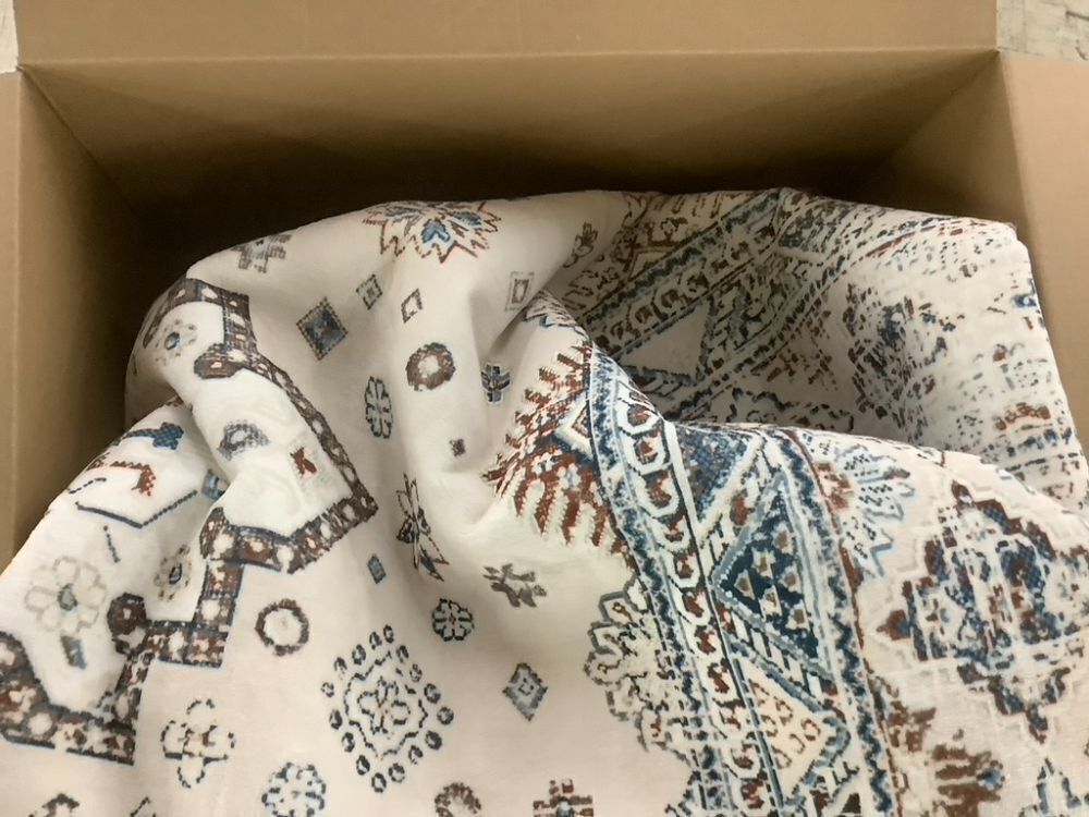 Area Rug, 6' x 9' - Image 2 - Lot 602