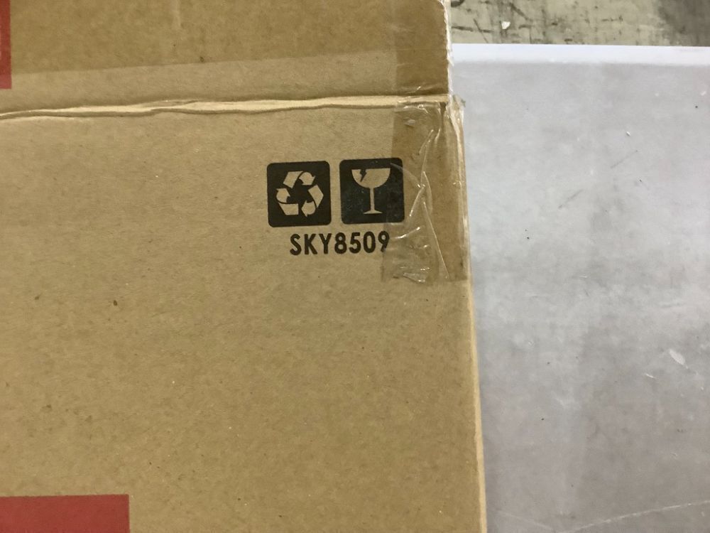 Set of 3 Pre-Lit Ceramic Tabletop Christmas Trees - Image 4 - Lot 729