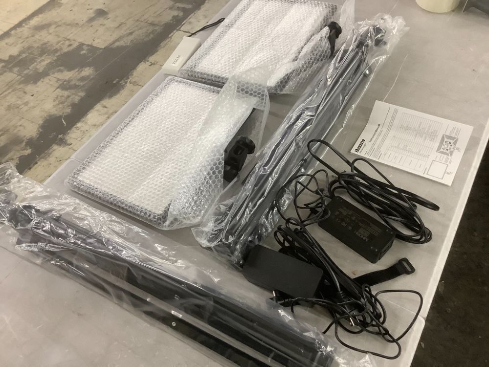 Dazzne D50 LED Video Light Panels 15.4", 45W 3000K-8000K Bi-Color Dimmable, 2 Pack - Image 3 - Lot 122