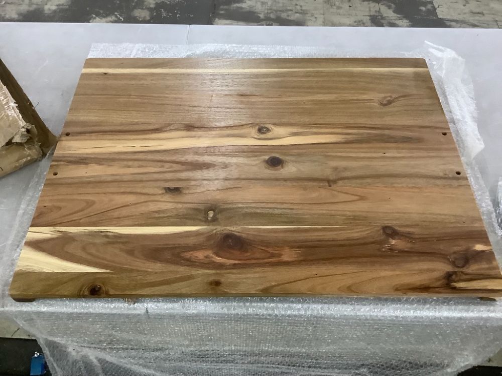 Noodle Board Stove Cover - Scuffs - Image 5 - Lot 323