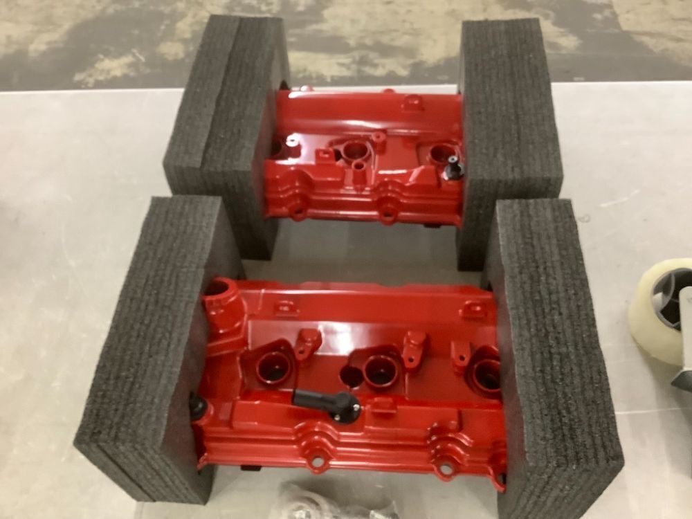 Aluminum Cylinder Head Engine Valve Cover Left & Right, for Infiniti FX35 G35 M35, for Nissan 350Z, VQ35DE 3.5L V6 2003-2008 - Image 2 - Lot 226