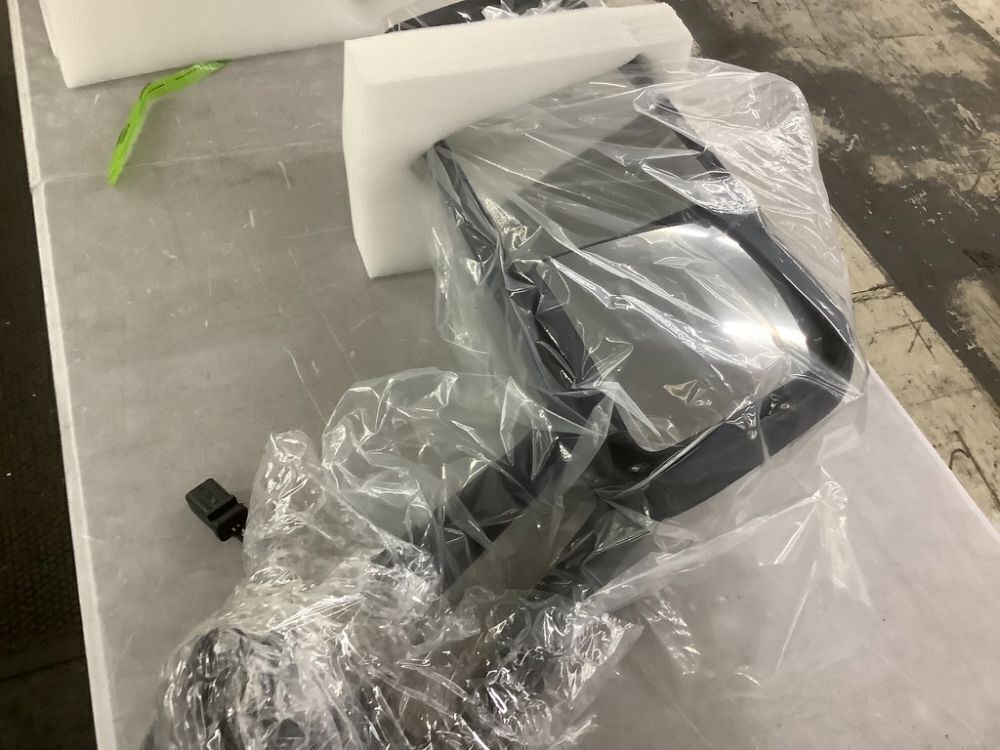 Passenger Chrome Power Heated Mirror Assembly for Peterbilt 579 567 - Image 5 - Lot 329