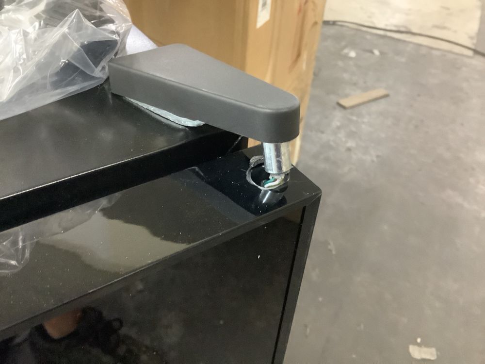 13.6 in. Black Freestanding Beverage Center 18-Bottle Wine Cooler with Interior Light - Damaged Hinge - Image 5 - Lot 98JF