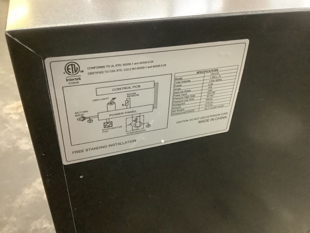 13.6 in. Black Freestanding Beverage Center 18-Bottle Wine Cooler with Interior Light - Damaged Hinge - Image 9 - Lot 98JF