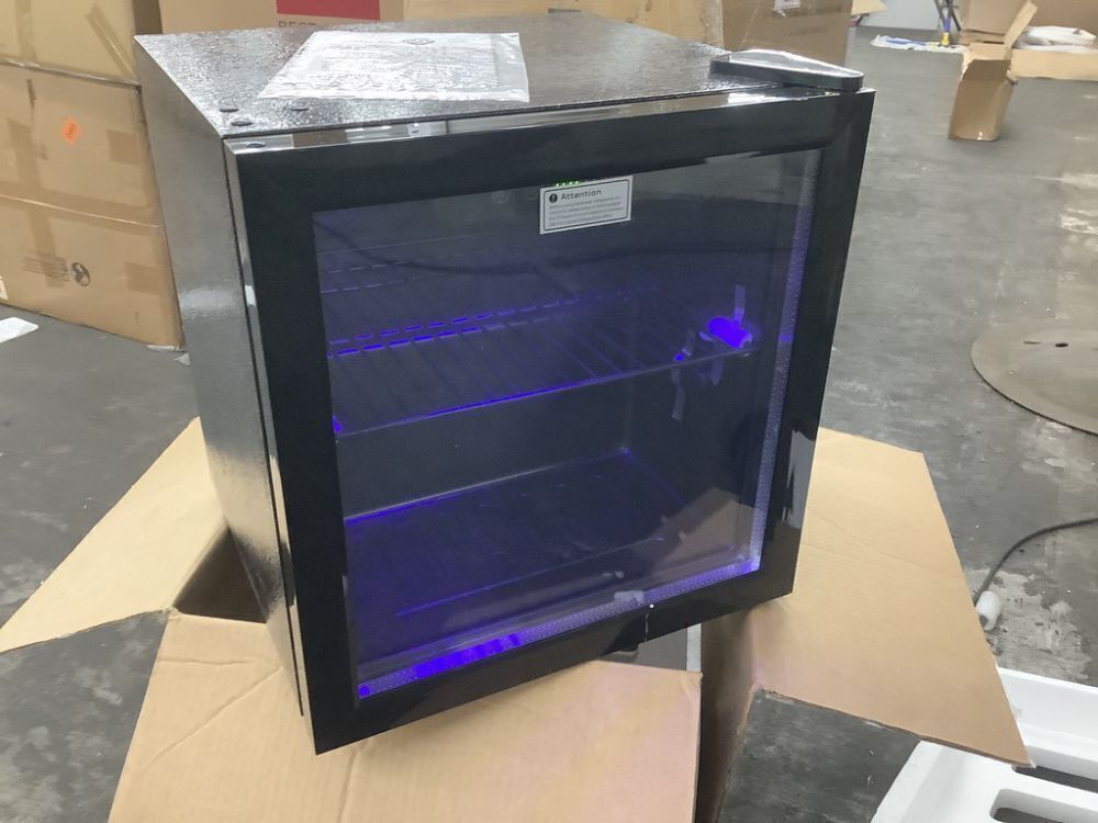 17 in. Single Zone 50-Cans Freestanding/Countertop Beverage Refrigerator Cooler Fridge in Black, Rapid Cooling - Image 3 - Lot 71JF