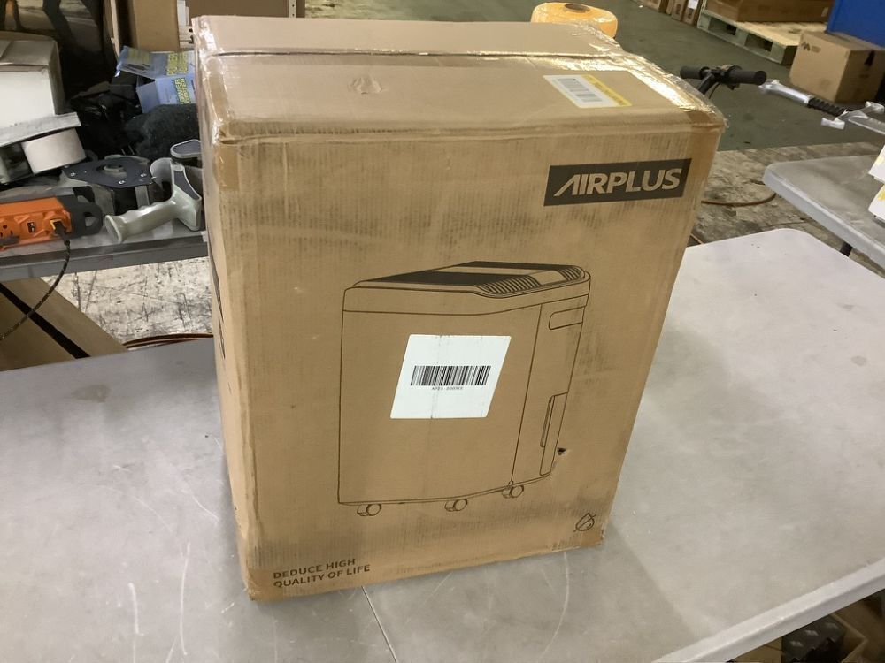 50 pt. 4,500 sq. ft. Dehumidifier in White with Drain Hose and Bucket, Auto Defrost, Low Noise - Image 2 - Lot 93JF