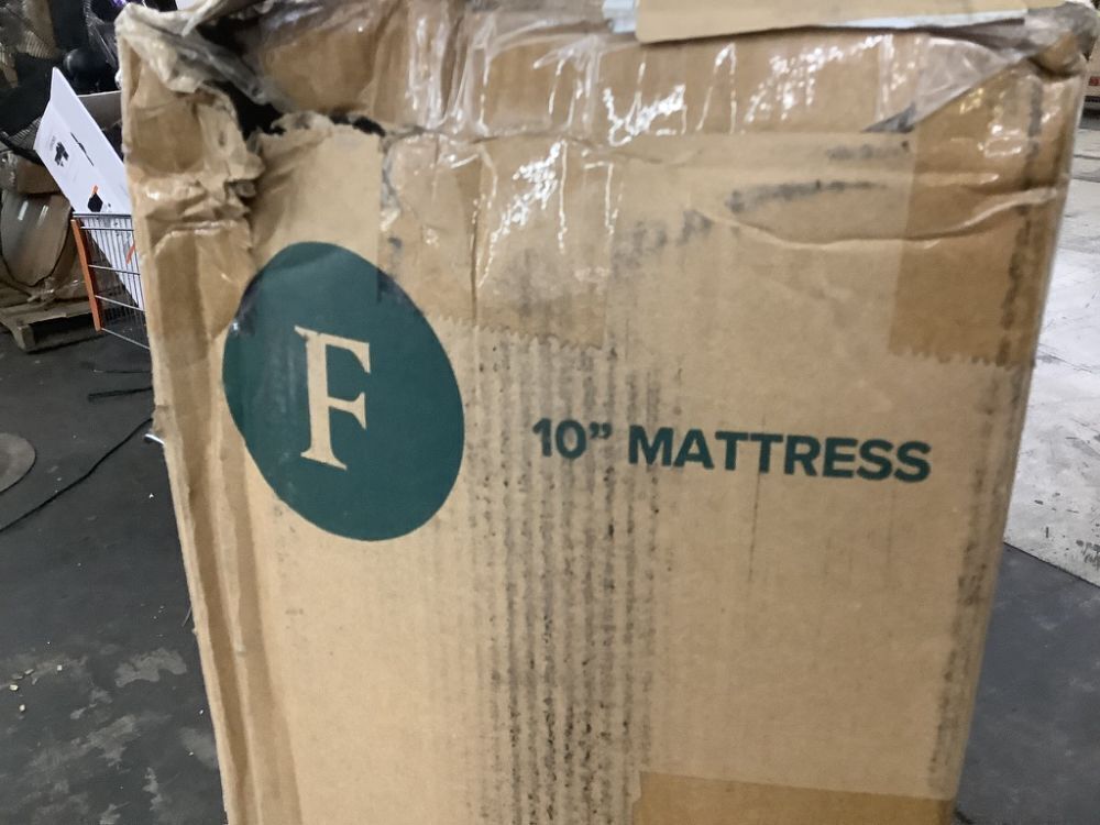 ZINUS 10 Inch Green Tea Cooling Memory Foam Mattress - Image 4 - Lot 82JF