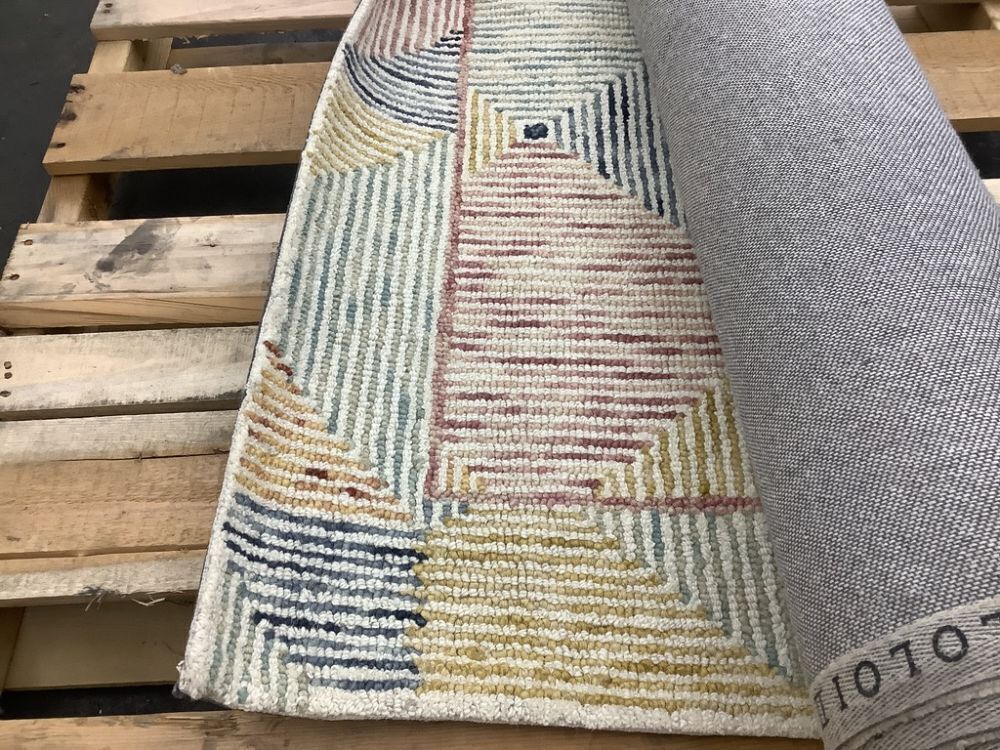 Loloi Spectrum Ivory/Blue/Orange Wool Handmade Area Rug, 8'6" x 12' - Image 3 - Lot 79JF