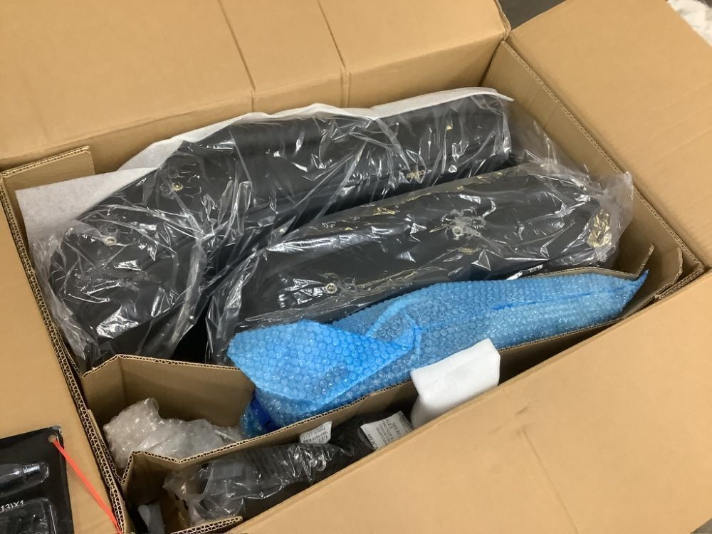 COLAMY Big and Tall Office Chair - Image 5 - Lot 70JF