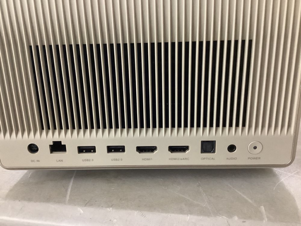 XGIMI HORIZON Ultra 4K Projector, Dolby Vision, 2300 ISO Lumens, 2 x 12W Harman Kardon Speakers, WiFi and Bluetooth, Dual Light, Active 3D, 200" - Image 9 - Lot 6