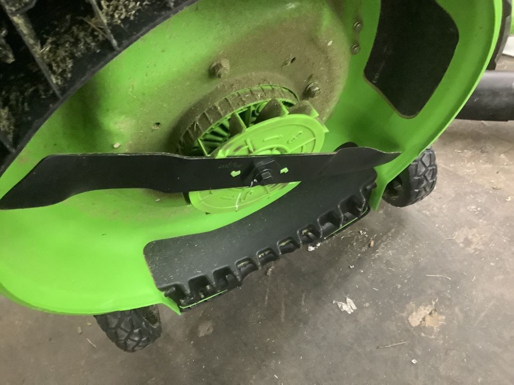 Greenworks 48V Electric 20" Steel Deck Push Mower, 12" String Trimmer, 320 CFM Blower, 3 Batteries & 2 Chargers - Image 10 - Lot 59JF