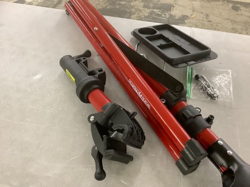 Bicycle Repair Stand - Image 5 - Lot 228