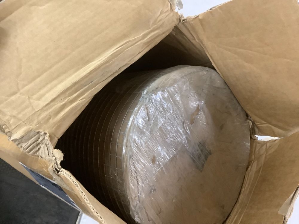 MeshFort Hardware Cloth 1/2 Inch Mesh 48" x 100 ft - Image 4 - Lot 324