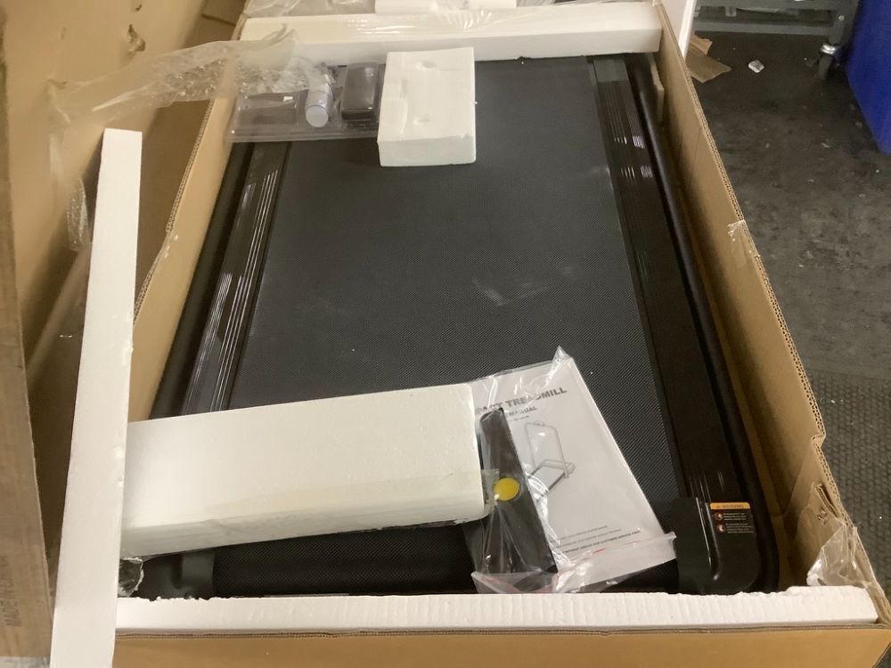 Compact Treadmill - Image 4 - Lot 422