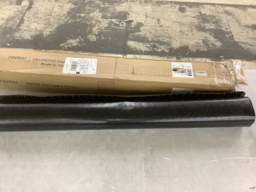 Office Chair Mat for Carpet, Black - Lot 730