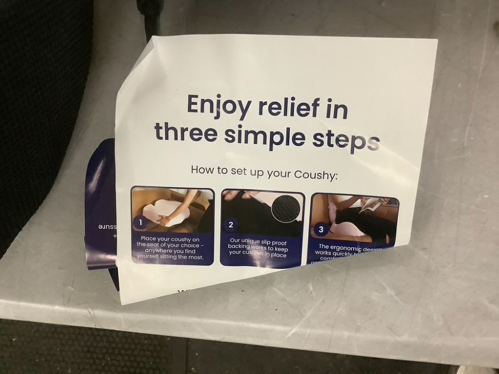 Coushy Ergonomic Seat Cushion - Image 4 - Lot 617