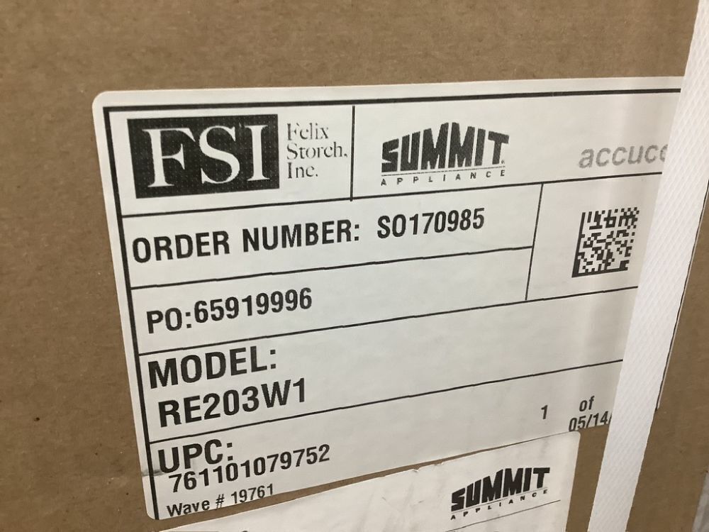 Summit Appliance 20 in. 2.3 cu. ft. Electric Range in White - Image 4 - Lot 7JF