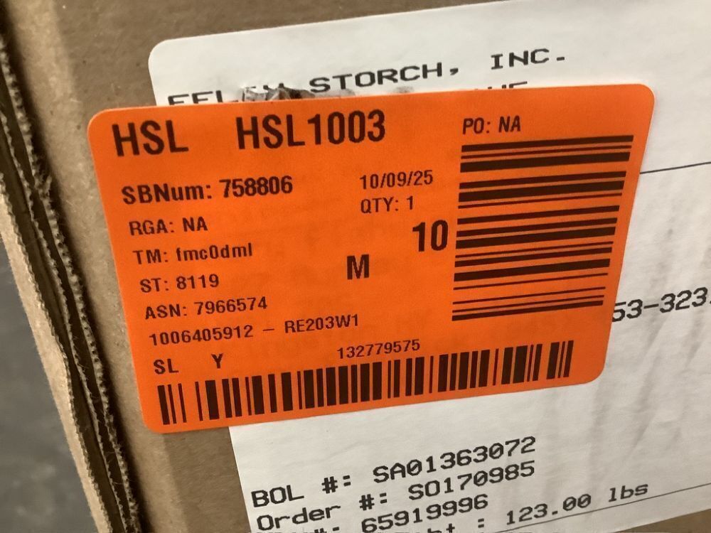 Summit Appliance 20 in. 2.3 cu. ft. Electric Range in White - Image 5 - Lot 7JF