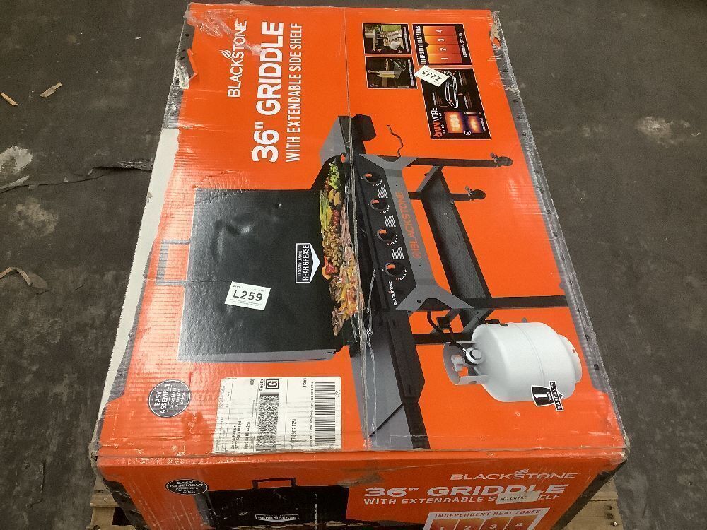 Blackstone 4-Burner Liquid Propane Outdoor Griddle with Hood in Black - Image 6 - Lot 8JF