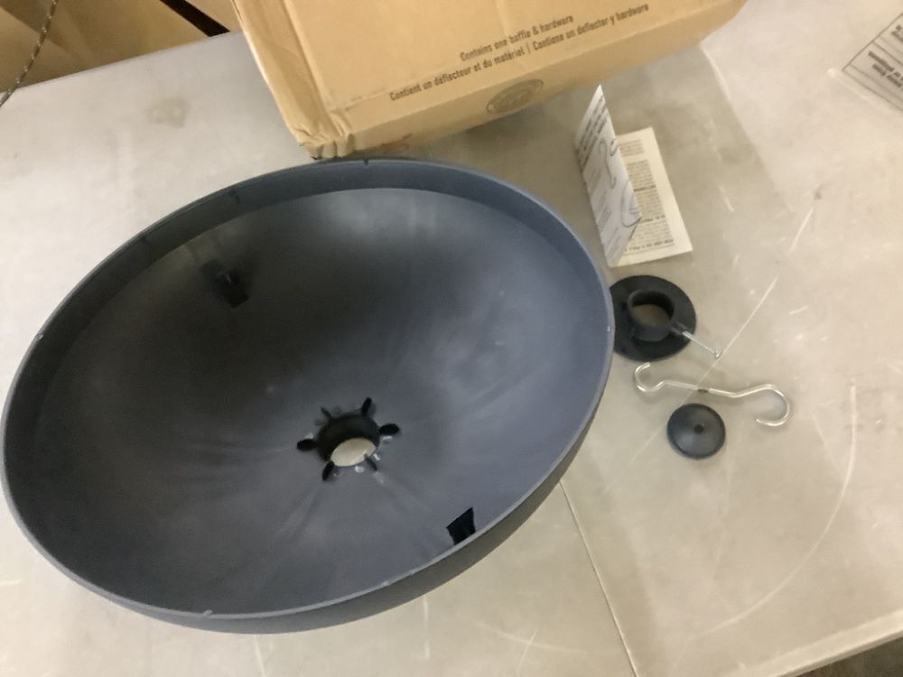 NORTH STATES 2-Way Squirrel Baffle - Image 4 - Lot 765