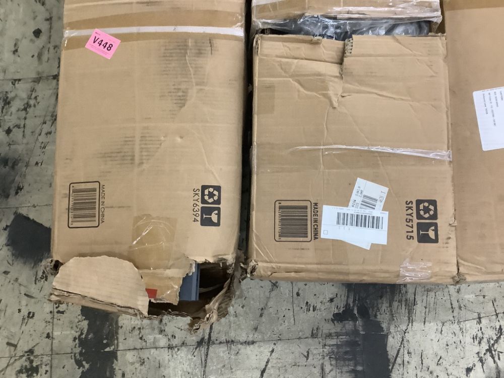 Lot of (3) Cantilever Patio Umbrellas - Uninspected - Image 2 - Lot 769