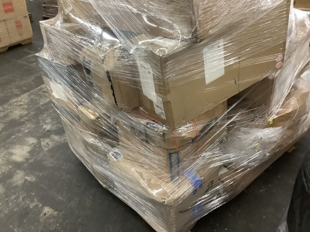 Salvage Pallet. Items Will Be Damaged and Incomplete. - Image 4 - Lot 770