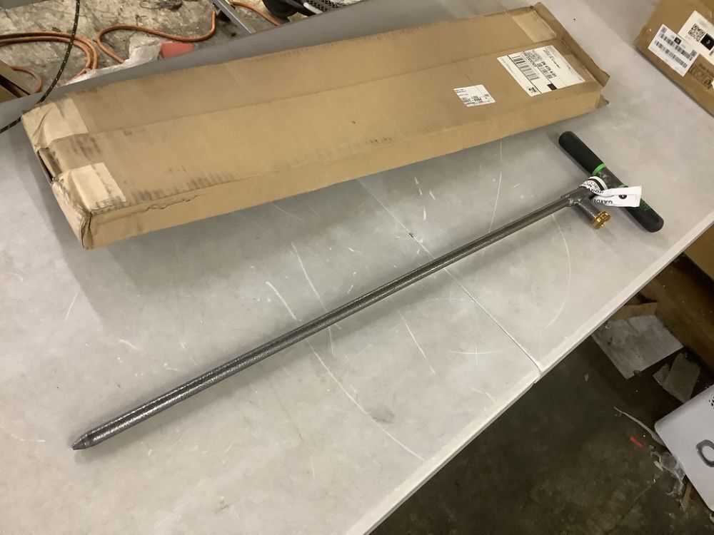 Yard Butler Deep Root Irrigator - Image 2 - Lot 780