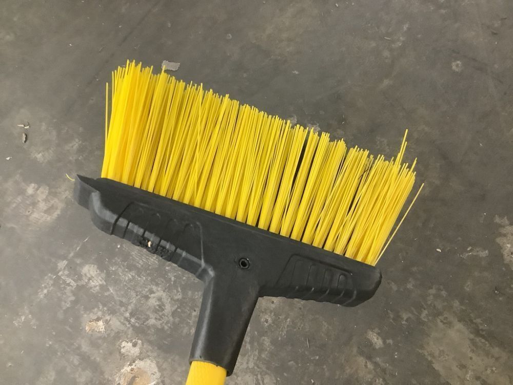 Lot of (2) Brooms - Image 6 - Lot 668JF