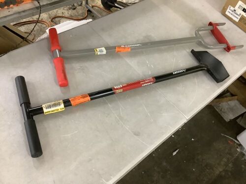 Husky 34 in. T-Handle Edger & Corona MAX YardBREATHER Aerator with Auto-Eject 3.5 in. Soil Plugs - Lot 771JF