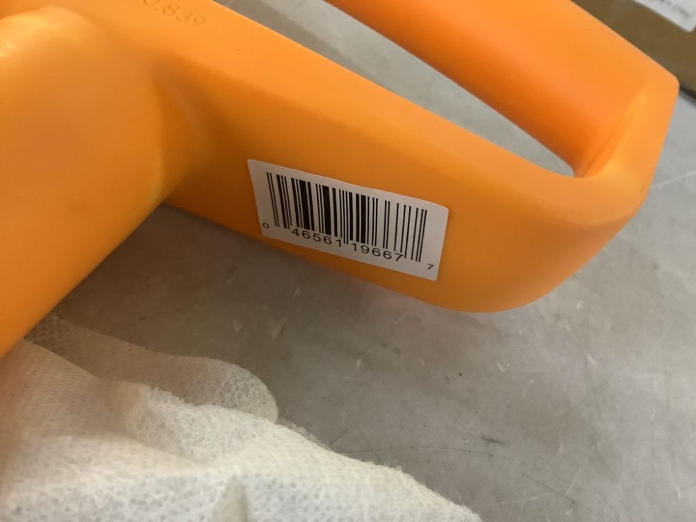 Fiskars Steel D-handle Garden Spade - Image 4 - Lot 774JF