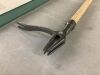 45.6 in Stand Up Weed Puller Tool - Thumbnail 3