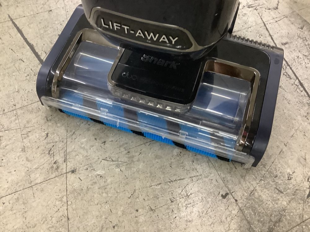 Shark Performance DuoClean PowerFins Lift-Away Bagless Corded HEPA Upright Vacuum Cleaner - Image 3 - Lot 676JF