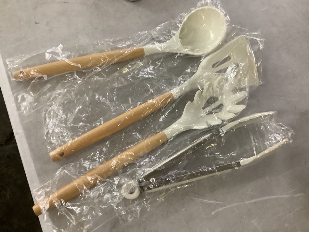 Pots & Pans Set - Image 20 - Lot 167JF