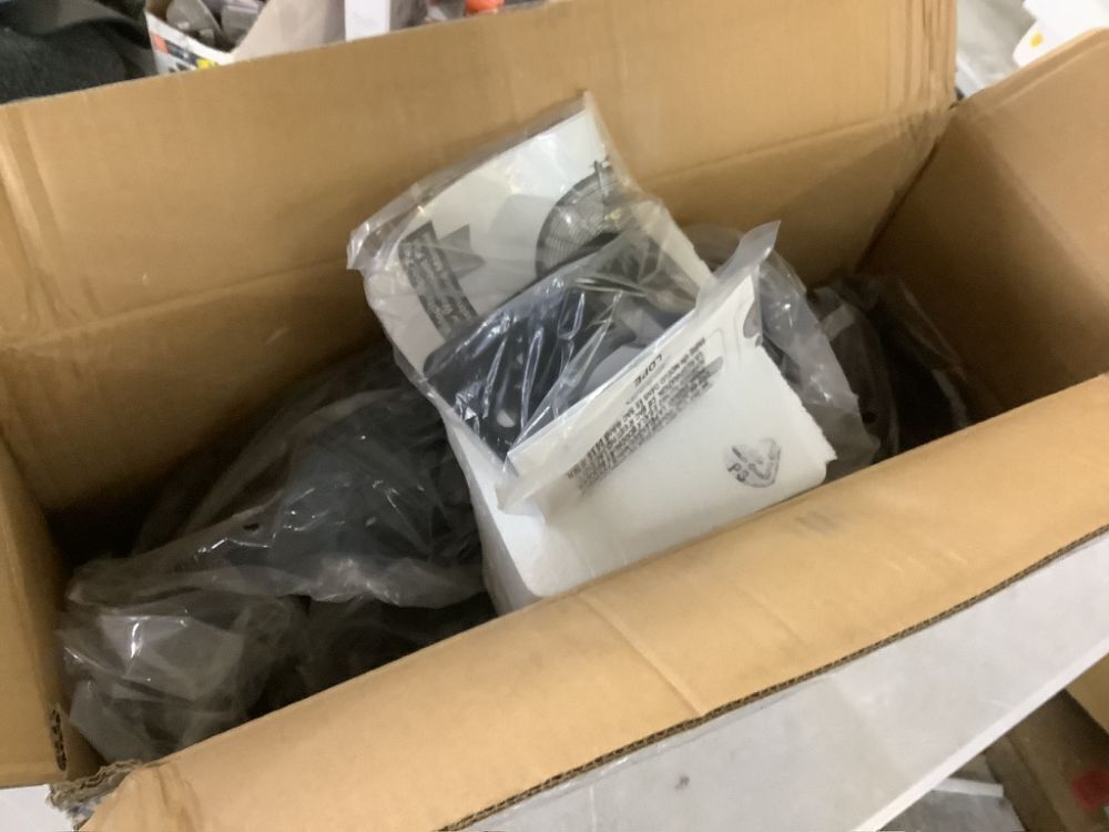 Lasko 20" Black High Velocity Wall Mount Fan with Pivoting Head - Image 3 - Lot 563JF