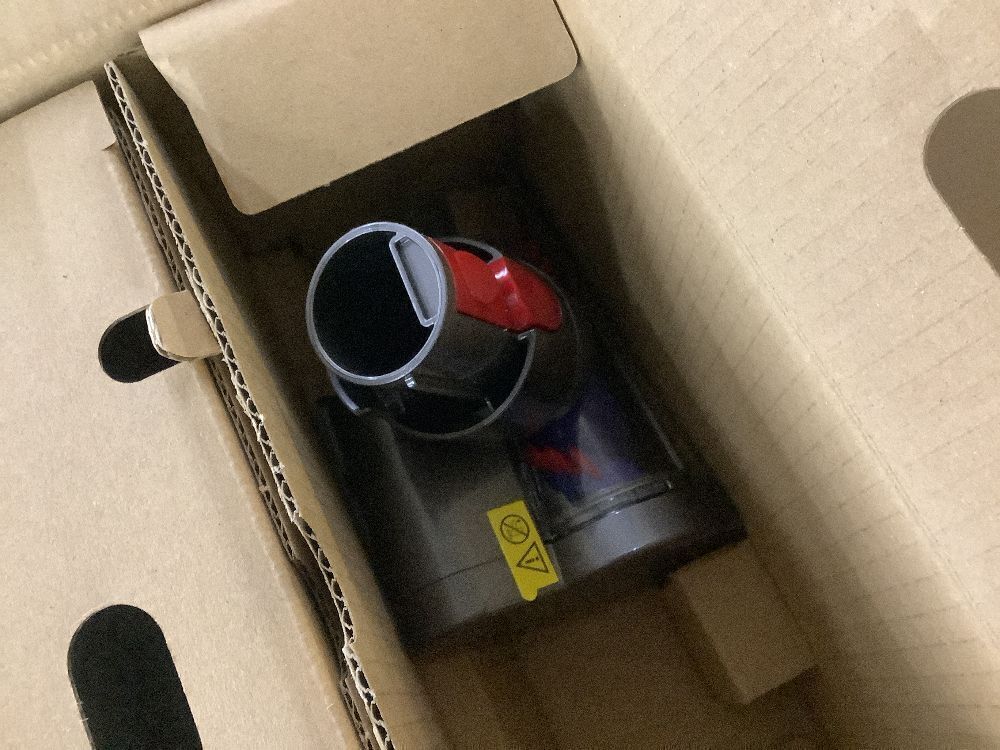 Dyson V11 Cordless Stick Vacuum Cleaner - Image 6 - Lot 22JF