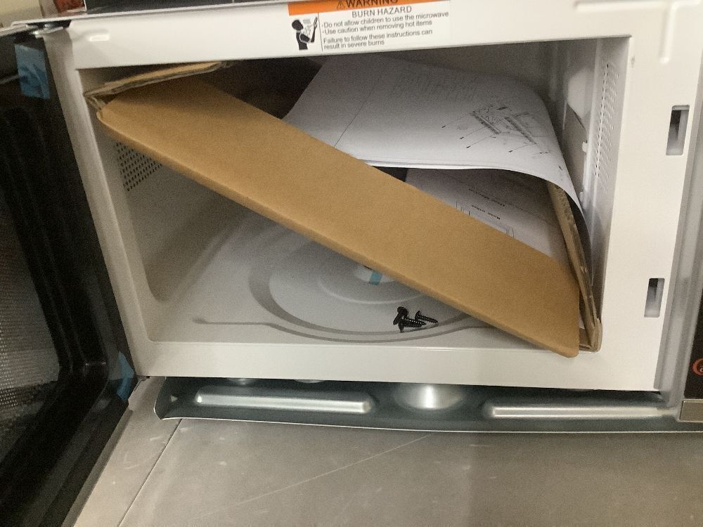 Summit Appliance 0.9 cu. ft. Built-In Microwave in Stainless Steel - Image 4 - Lot 27JF