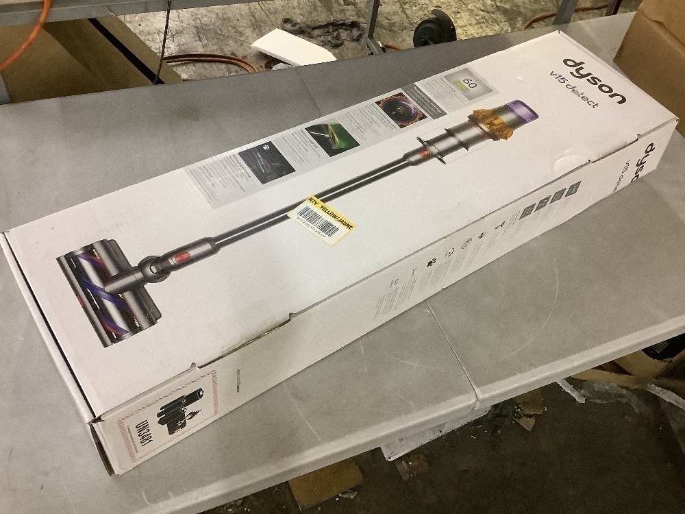 Dyson V15 Cordless Stick Vacuum Cleaner - Image 2 - Lot 29JF