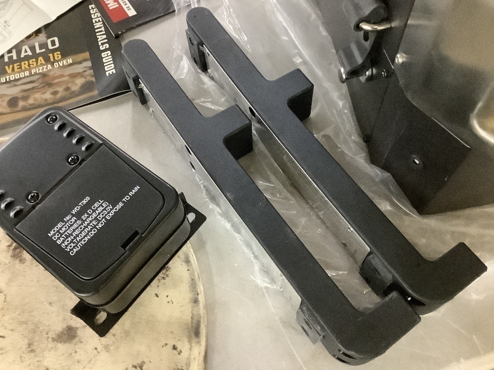 HALO Versa 16 Dual-Burner Propane Outdoor Pizza Oven - Missing Tray Assembly and A/C Adapter - Image 8 - Lot 104JF