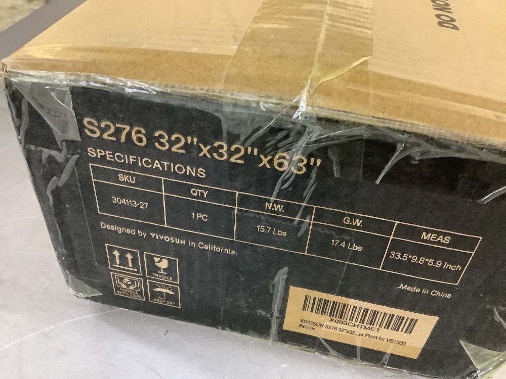 Vivosun 3 ft. x 3 ft. Mylar Hydroponic Grow Tent with Observation Window and Floor Tray - Image 5 - Lot 117JF