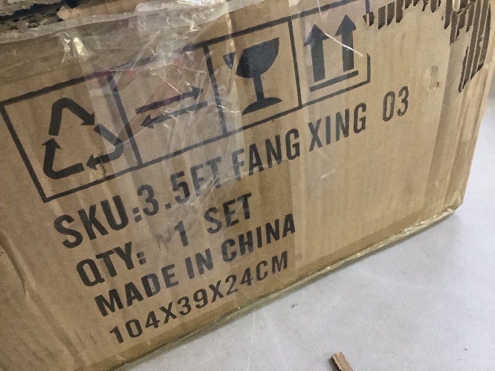 3.5ft Boxwood Outdoor Topiary Set of 2 - Image 5 - Lot 214