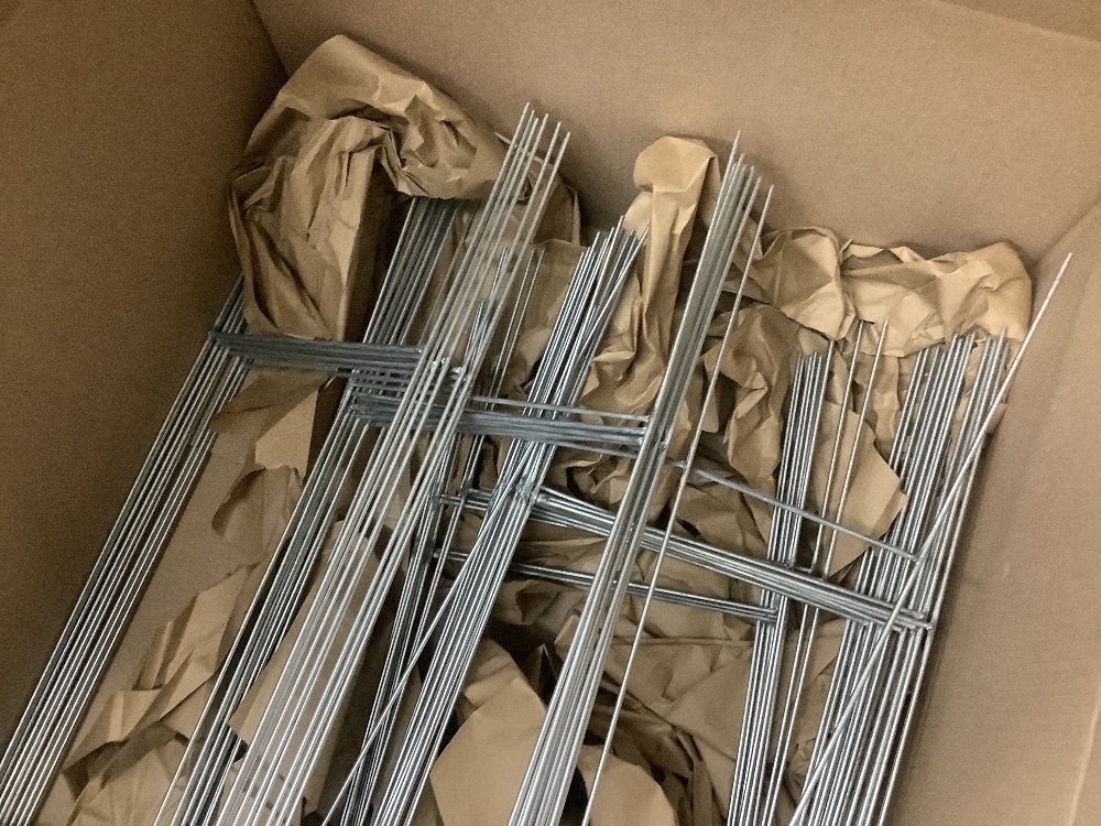 Tacmaster Wire Metal Yard and Sign H Stakes – 30"x10" – 50 Pack - Image 2 - Lot 218