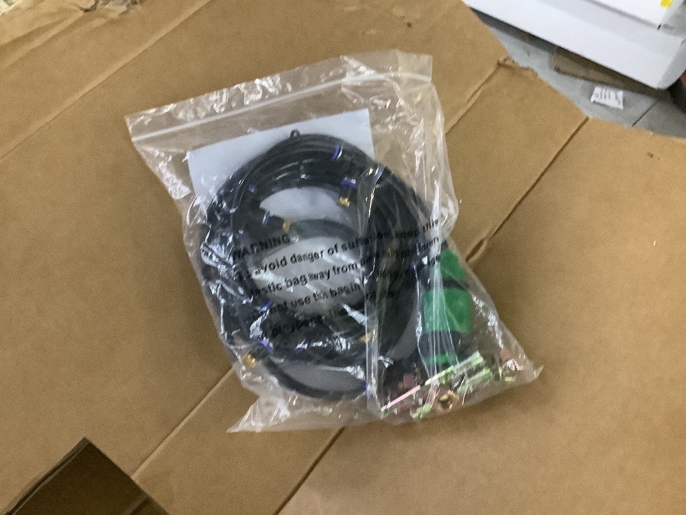 Vevor Wall-Mount Misting Fan 30 in. 3-Speed High Velocity Max. 9500 CFM Waterproof Oscillating Industrial Wall Fan - Image 4 - Lot 103JF